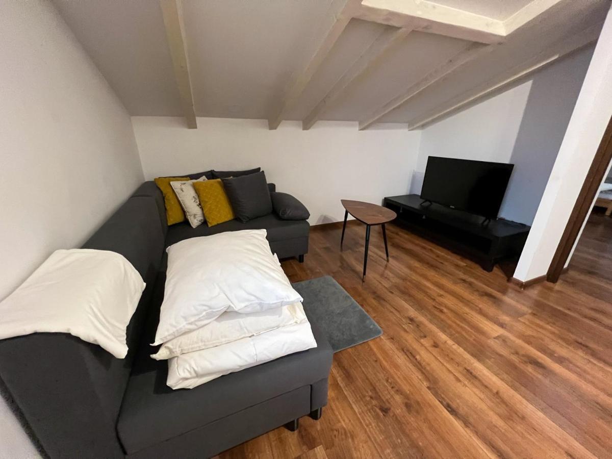 Apartamenty Лиманова Экстерьер фото